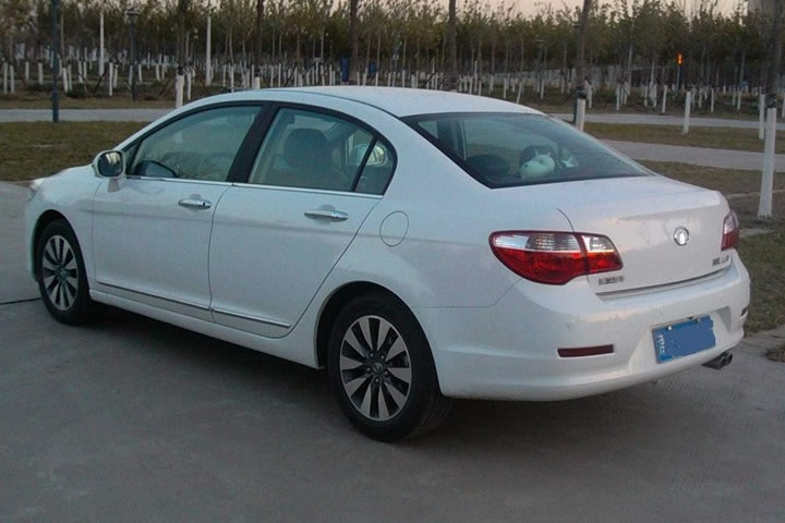 长城C50后45度